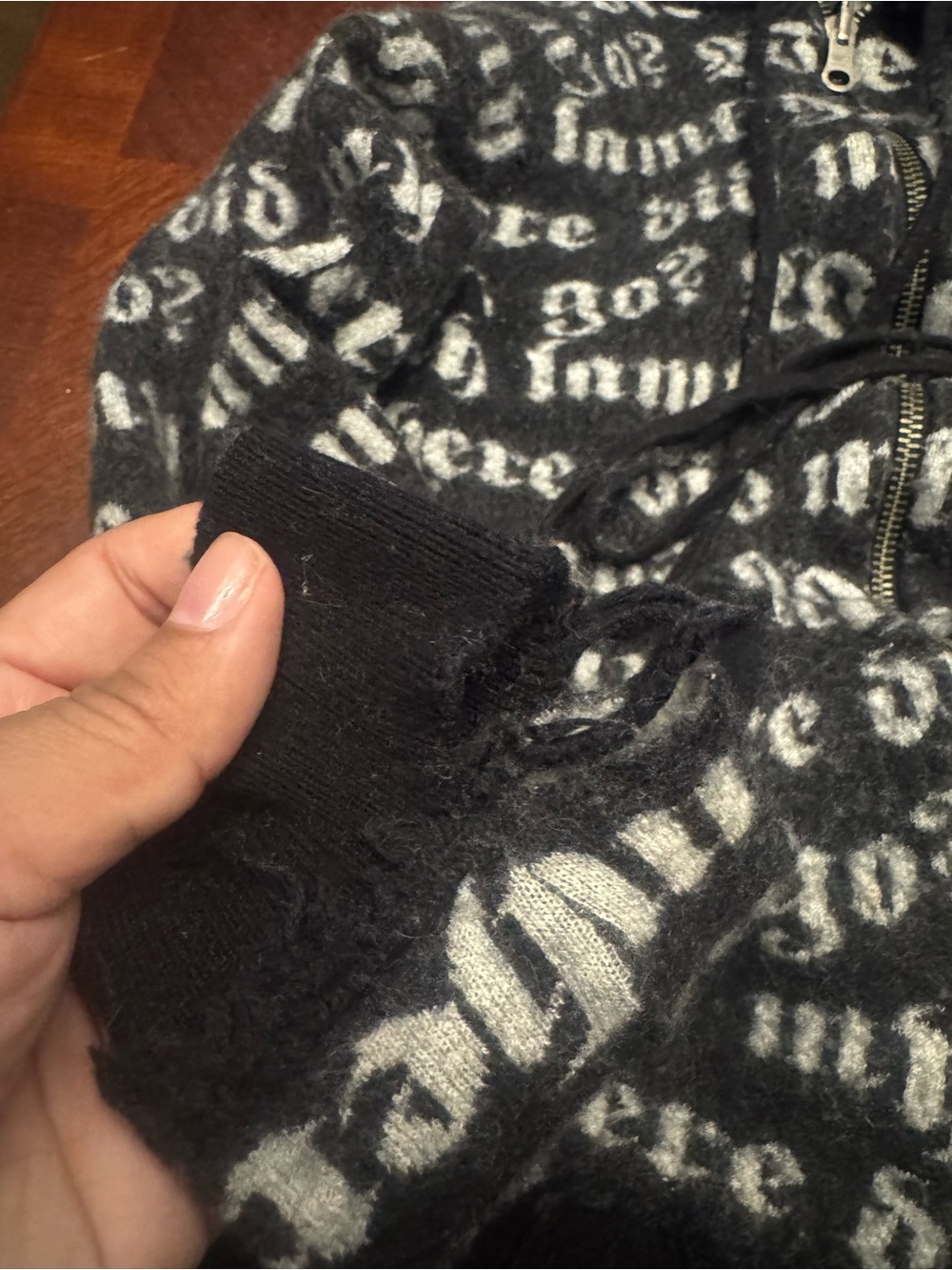 L.A.M.B. Authentic WDMLG Hoodie Gwen Stefani Black DAMAGED - Picture 4 of 10